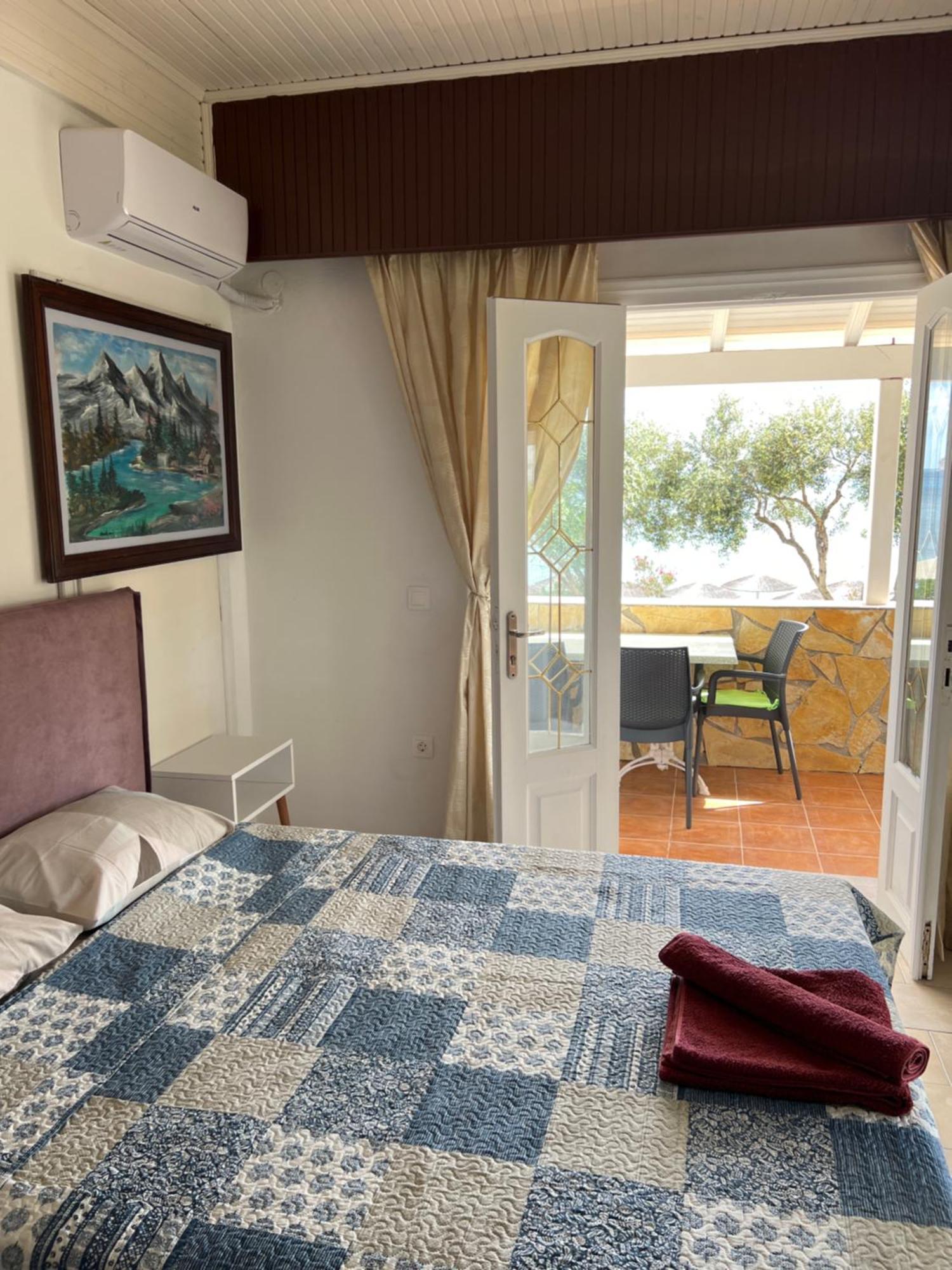 Hamre Apartments Agios Georgios Pagon Exterior foto