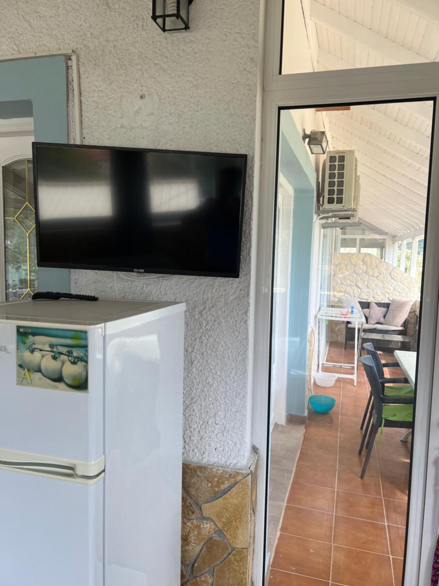 Hamre Apartments Agios Georgios Pagon Exterior foto