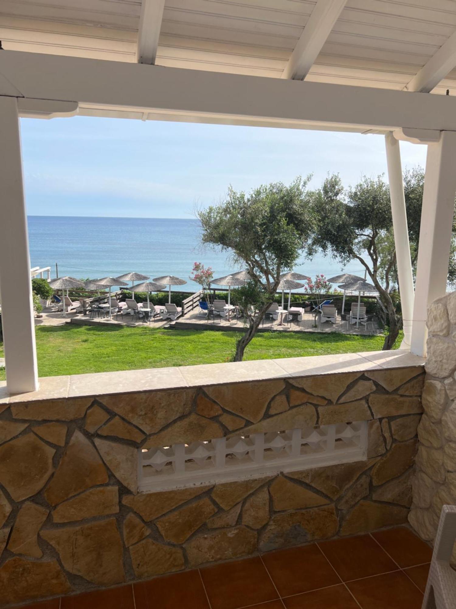 Hamre Apartments Agios Georgios Pagon Exterior foto