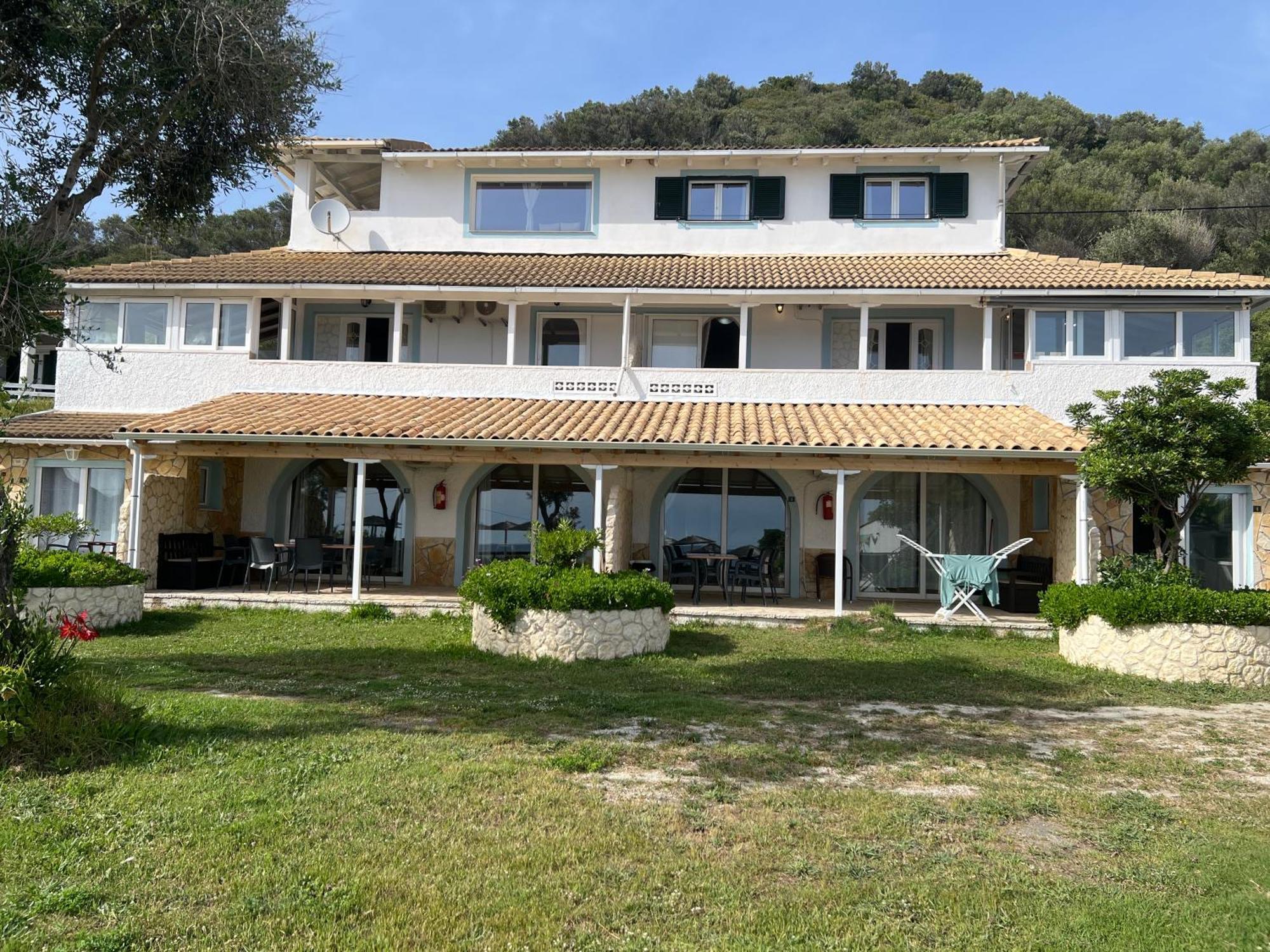 Hamre Apartments Agios Georgios Pagon Exterior foto