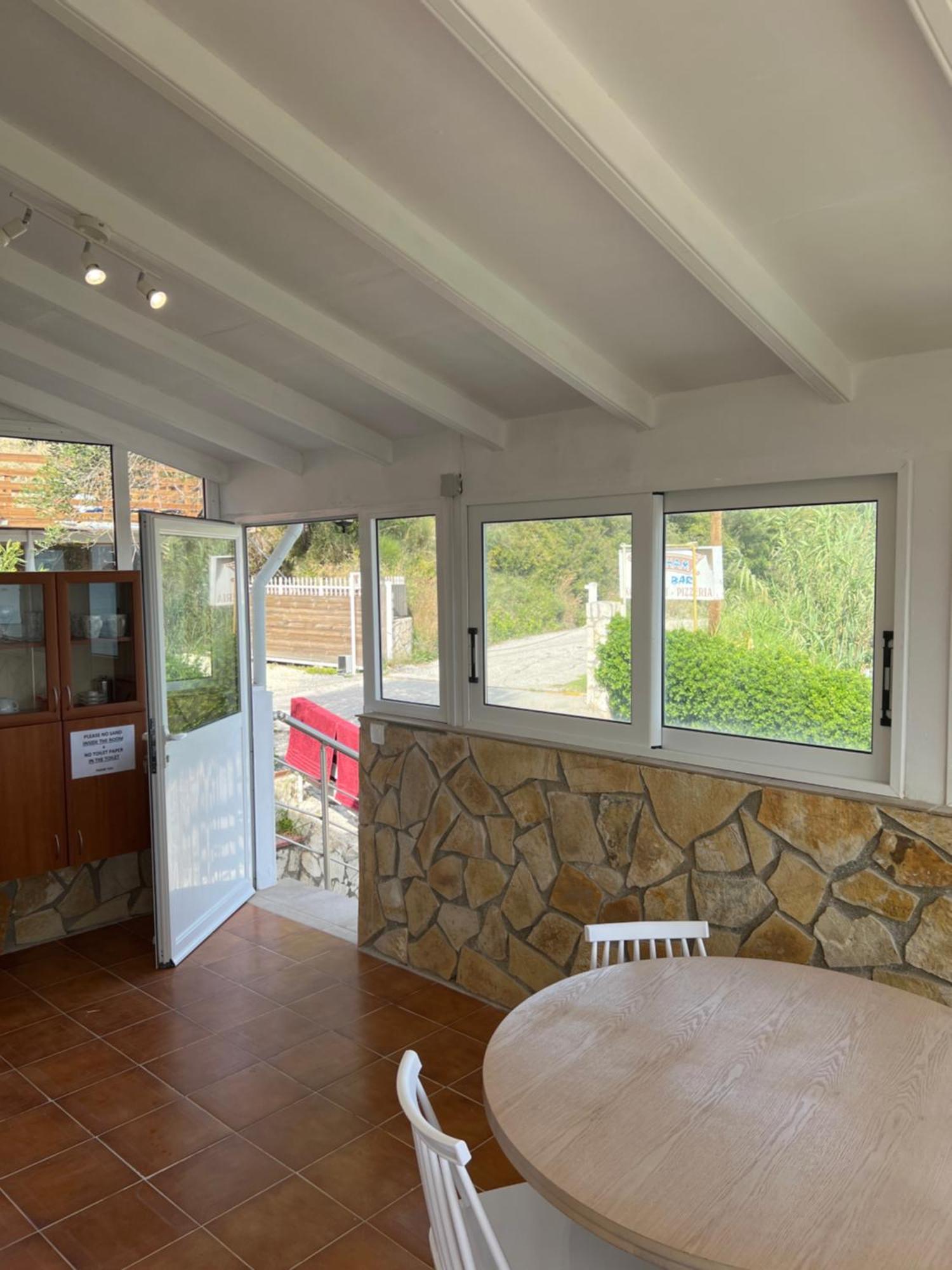 Hamre Apartments Agios Georgios Pagon Exterior foto