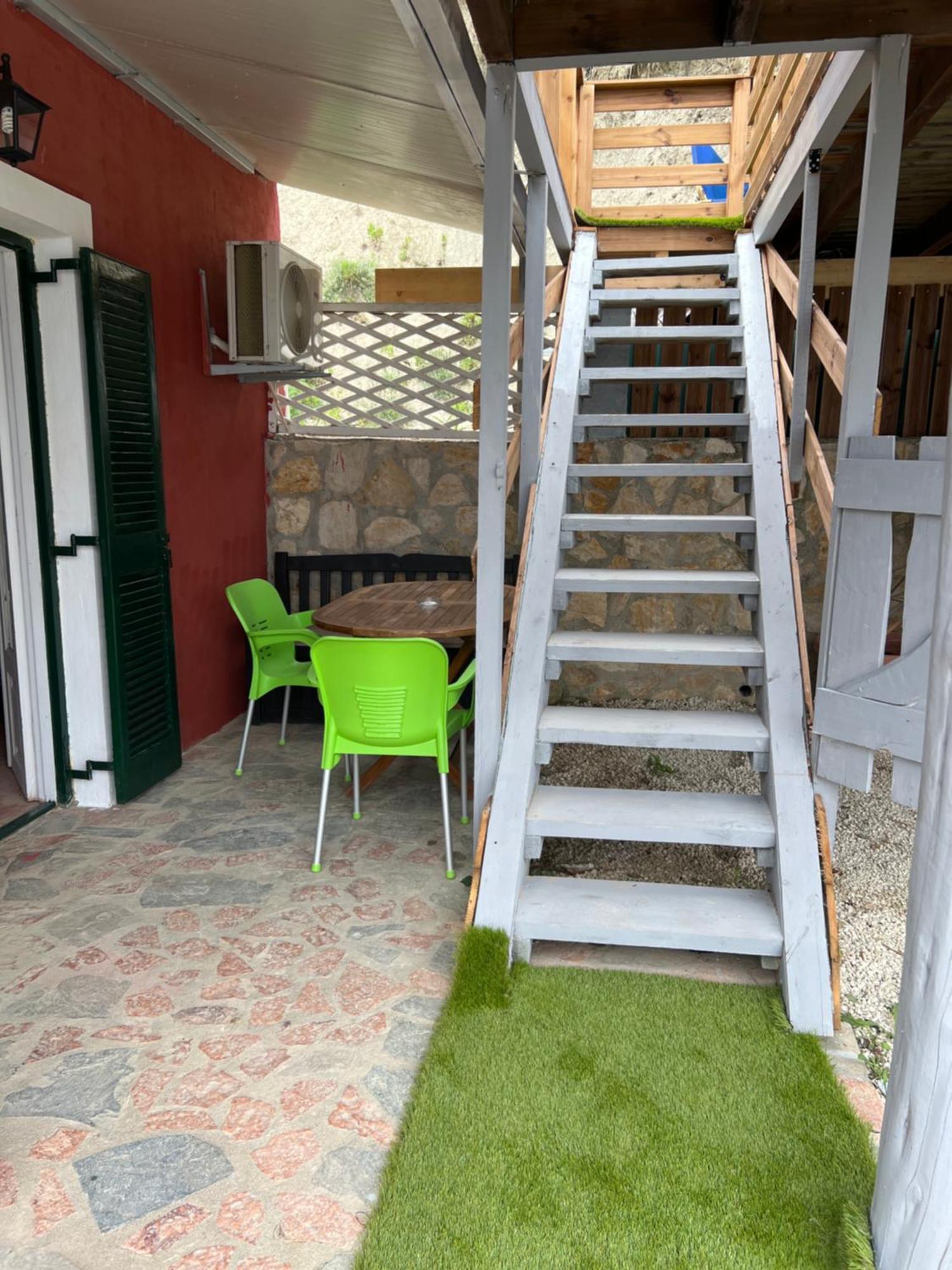 Hamre Apartments Agios Georgios Pagon Exterior foto
