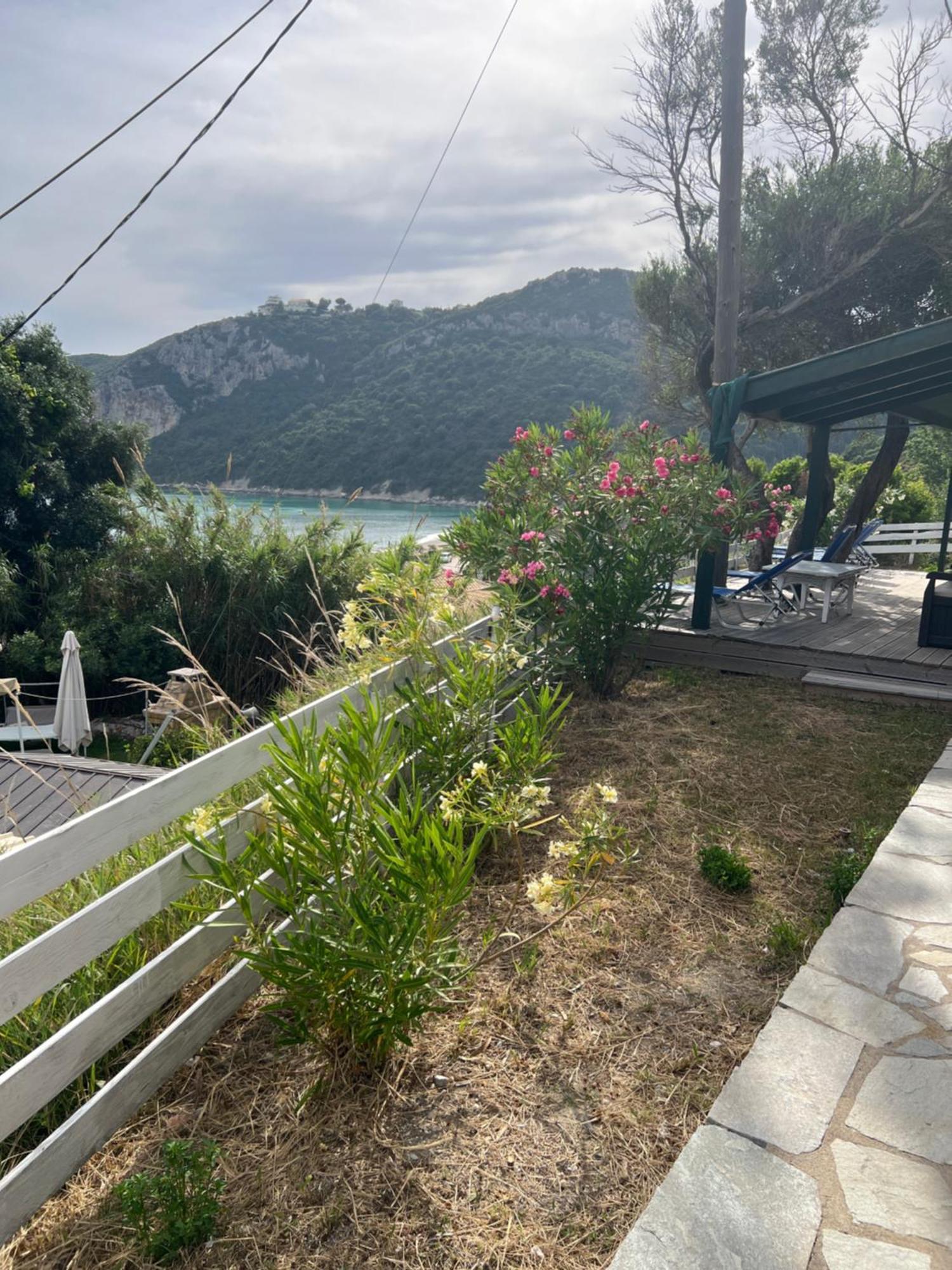 Hamre Apartments Agios Georgios Pagon Exterior foto