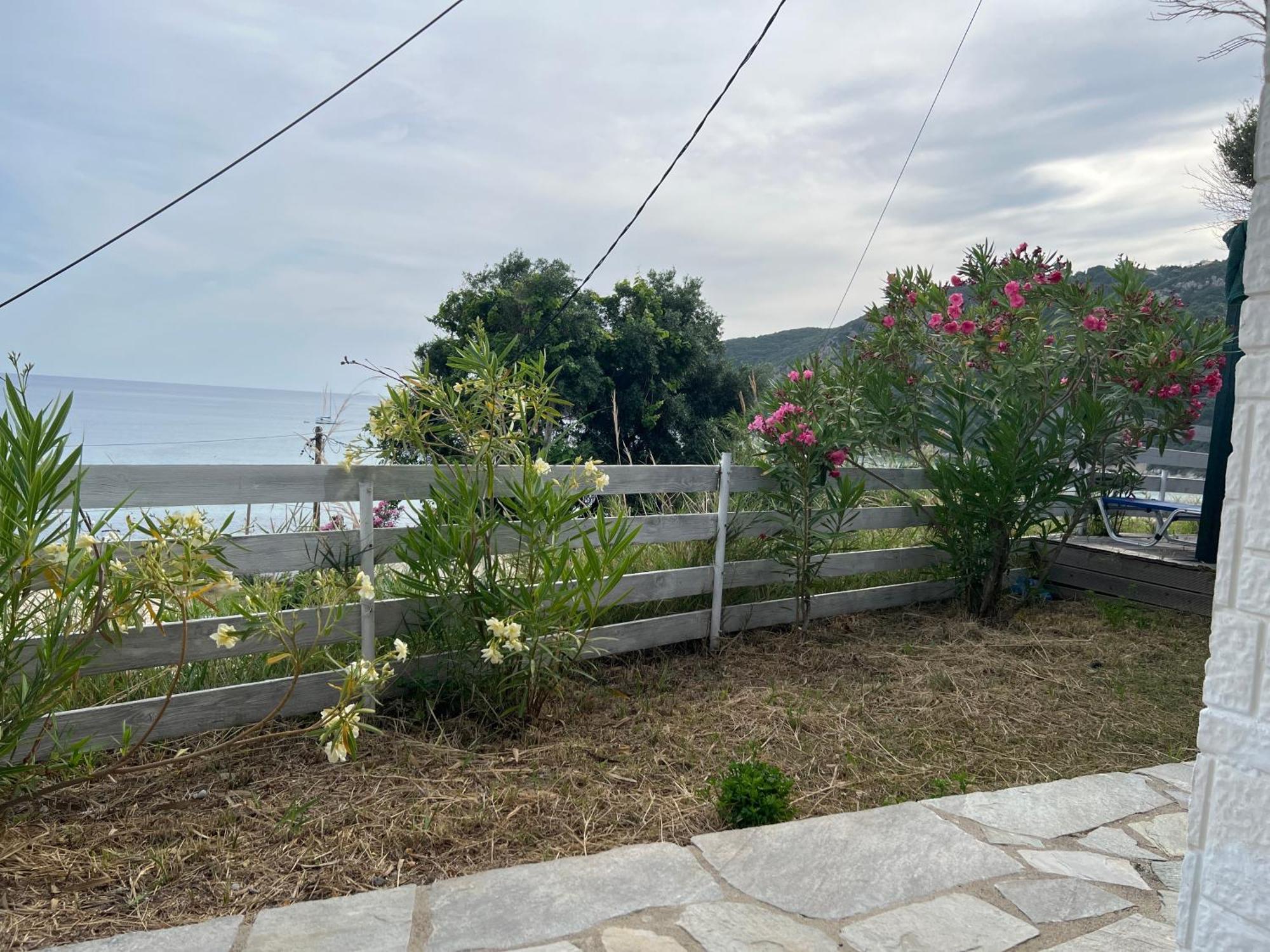 Hamre Apartments Agios Georgios Pagon Exterior foto